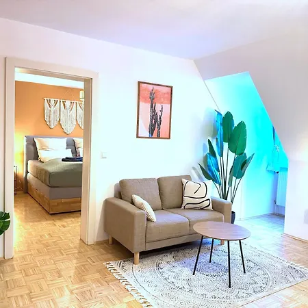 Dune By Hero-homes - Ruhige Und Zentrale Lage Im Historischen Zentrum Mit Lift & Self-check-in Graz