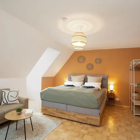 Altstadt Jakominiplatz - 2br, Lift & Free Parking By Hero Homes *