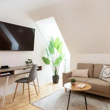 Altstadt Jakominiplatz - 2br, Lift & Free Parking By Hero Homes Lejlighed